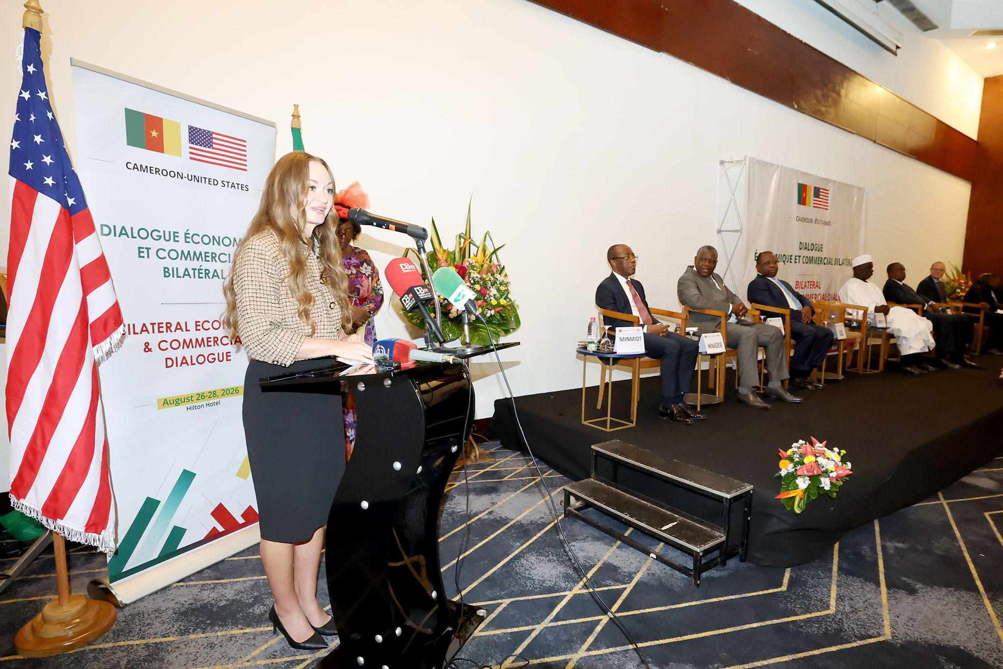 Sarah-Troutman-Dialogue-Cameroun-Etats-Unis-1 LA PHOTO D'ICI