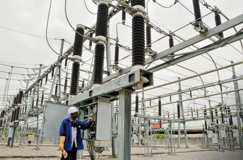 Electricite-CI-1024x674 Côte d’Ivoire : 6,56 milliards de dollars pour accélérer l’électrification